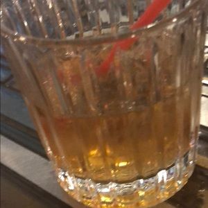 Meet your Posher, Pierre